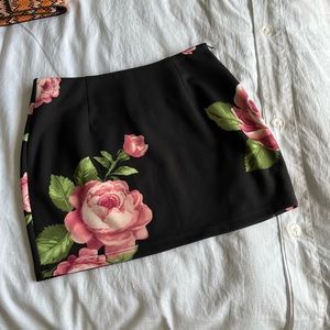 Vintage floral mini skirt